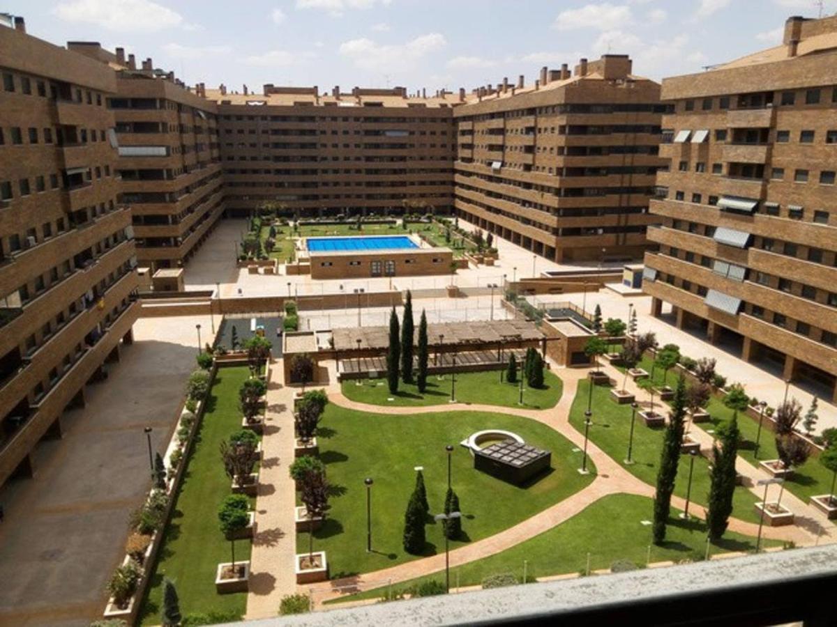 Lomar Apartment Сесеня Екстериор снимка